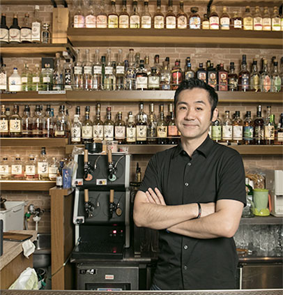 Bar M 店長 清水さん照片